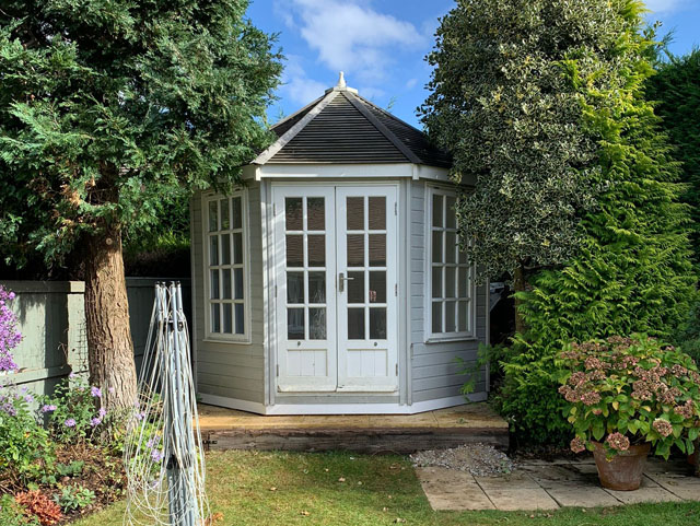 'Kingsley' Garden Room with Cedar Shingle Tiles. Available from Taunton Sheds
